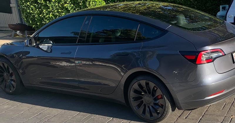 We Tint Glass window tinting work in Alexandra Hills