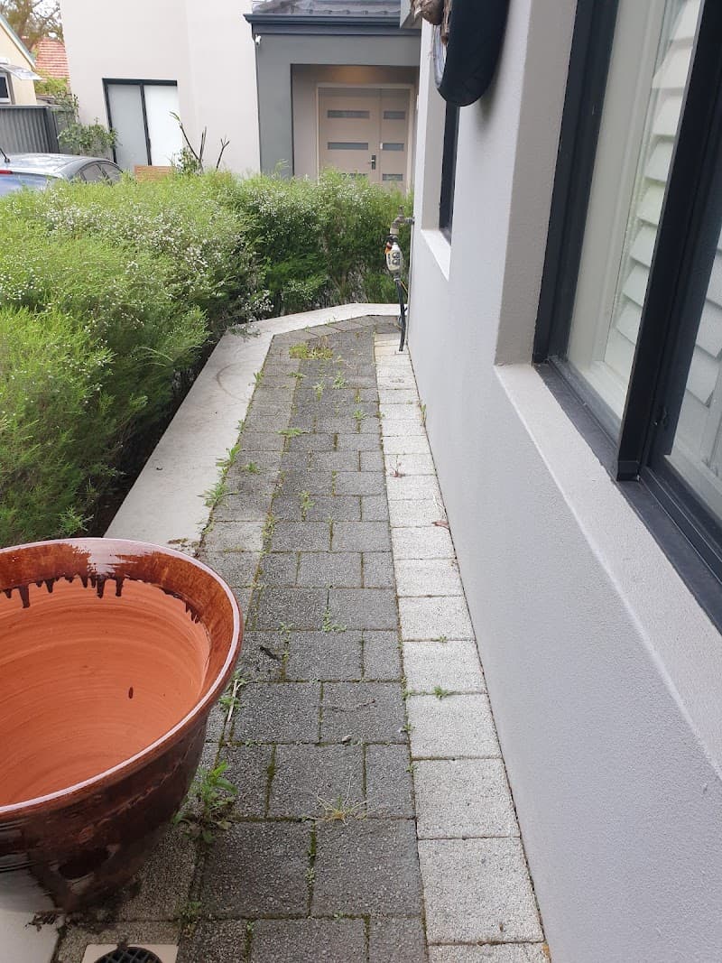 Weeding Women gardening work in Osborne Park