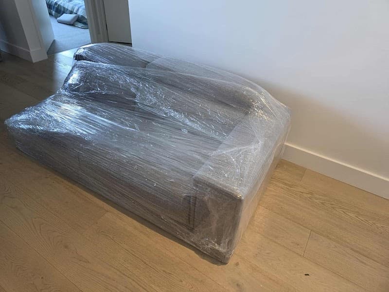 We're Moving Removals removalist work in Frankston