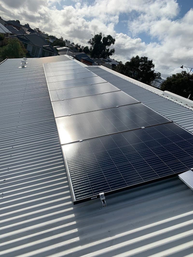 WESTERN ENERGY SOLAR solar panel installation work in Carramar