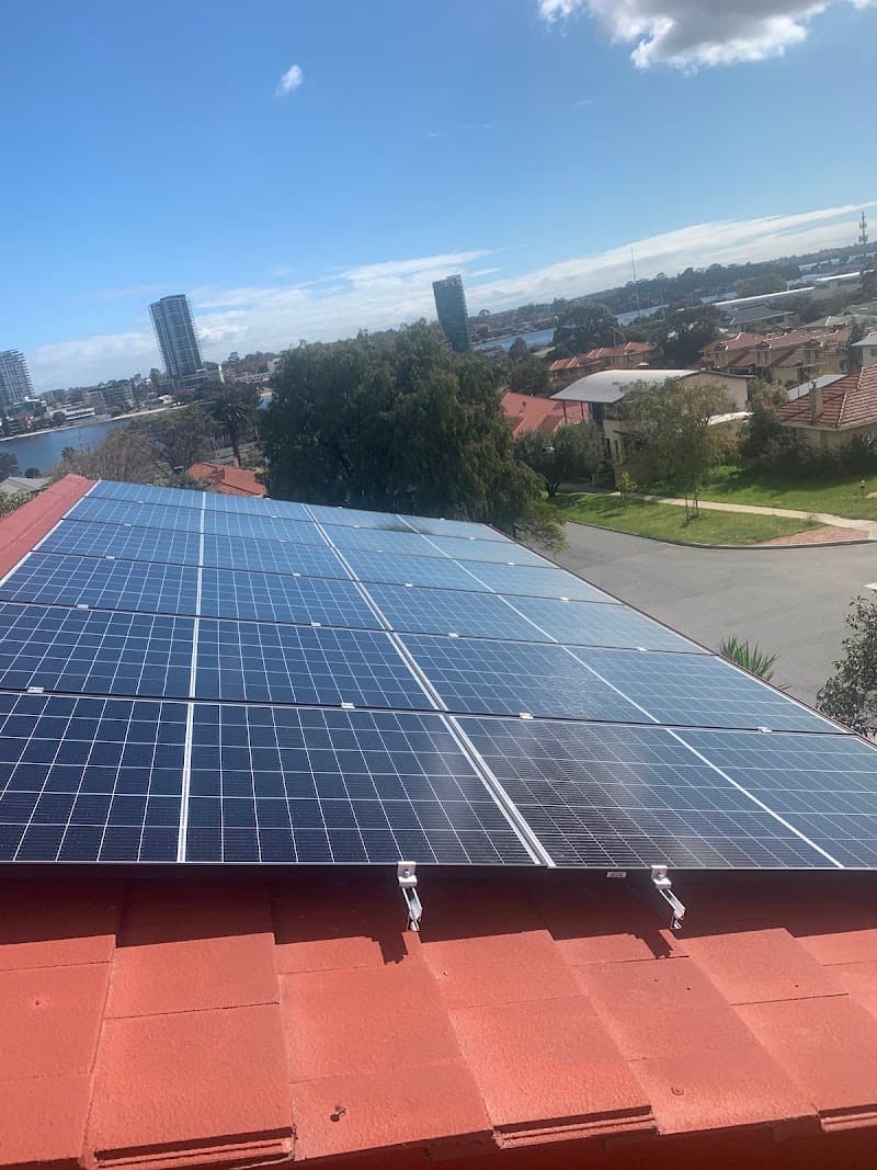 WESTERN ENERGY SOLAR solar panel installation work in Carramar