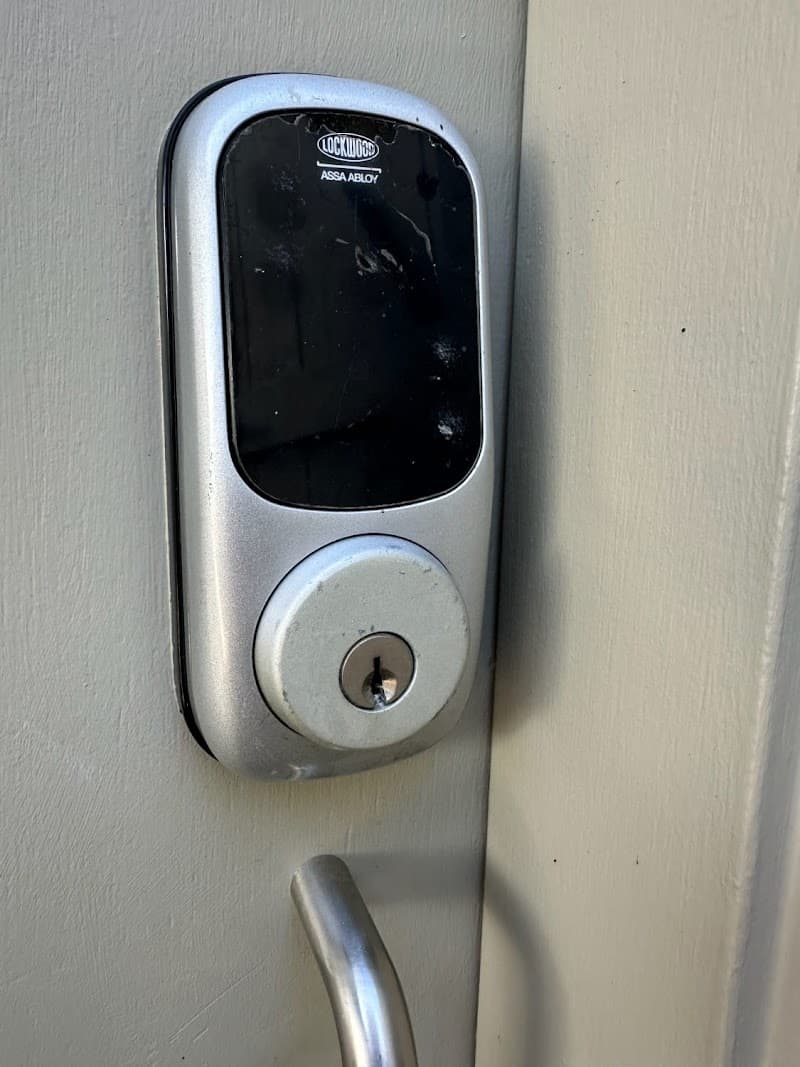 Western Lightspeed Locksmiths locksmith work in Wentworthville