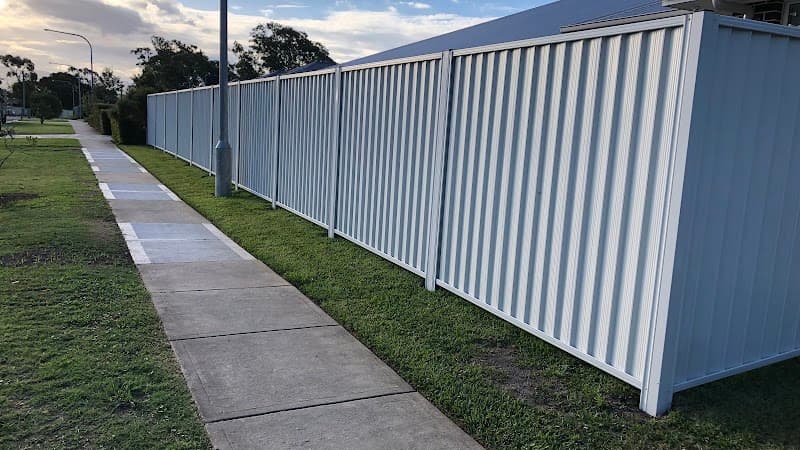 Western Sydney Fencing and Gates - Colorbond Fencing Blue Mountains fencing work in Yellow Rock