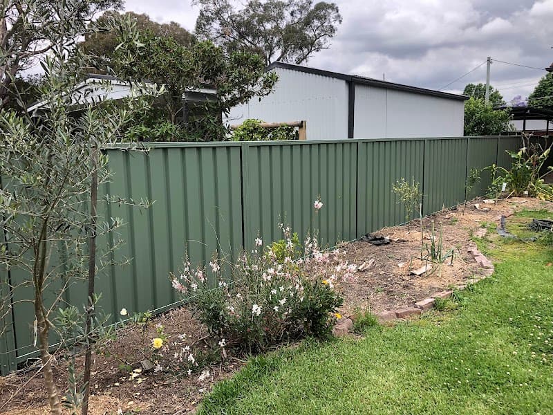 Western Sydney Fencing and Gates - Colorbond Fencing Blue Mountains fencing work in Yellow Rock