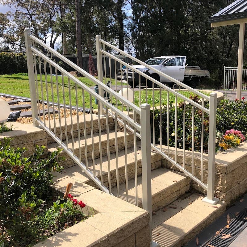 Western Sydney Fencing and Gates - Colorbond Fencing Blue Mountains fencing work in Yellow Rock
