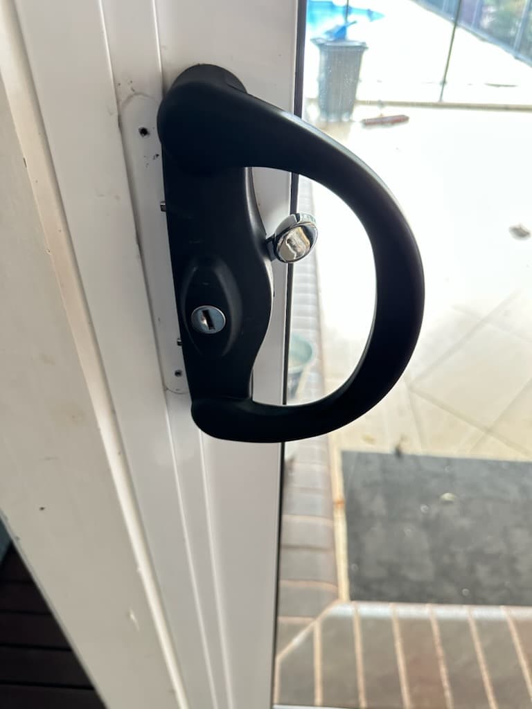 Western Valuix Locksmiths locksmith work in Rosehill