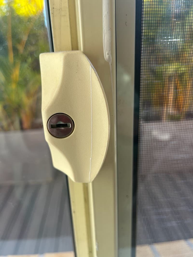 Western Valuix Locksmiths locksmith work in Rosehill