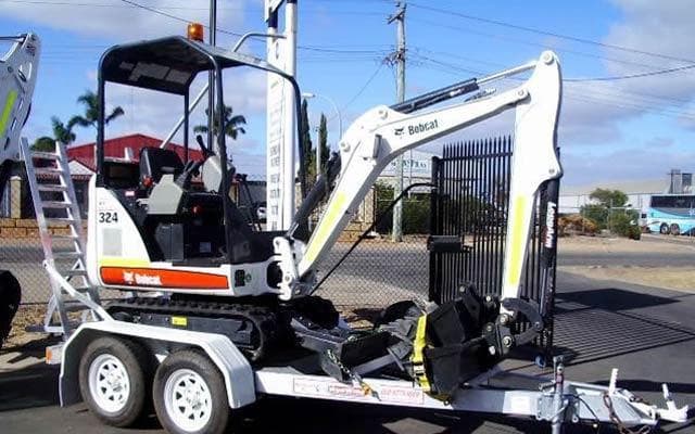 Westside Equipment demolition work in Bunbury