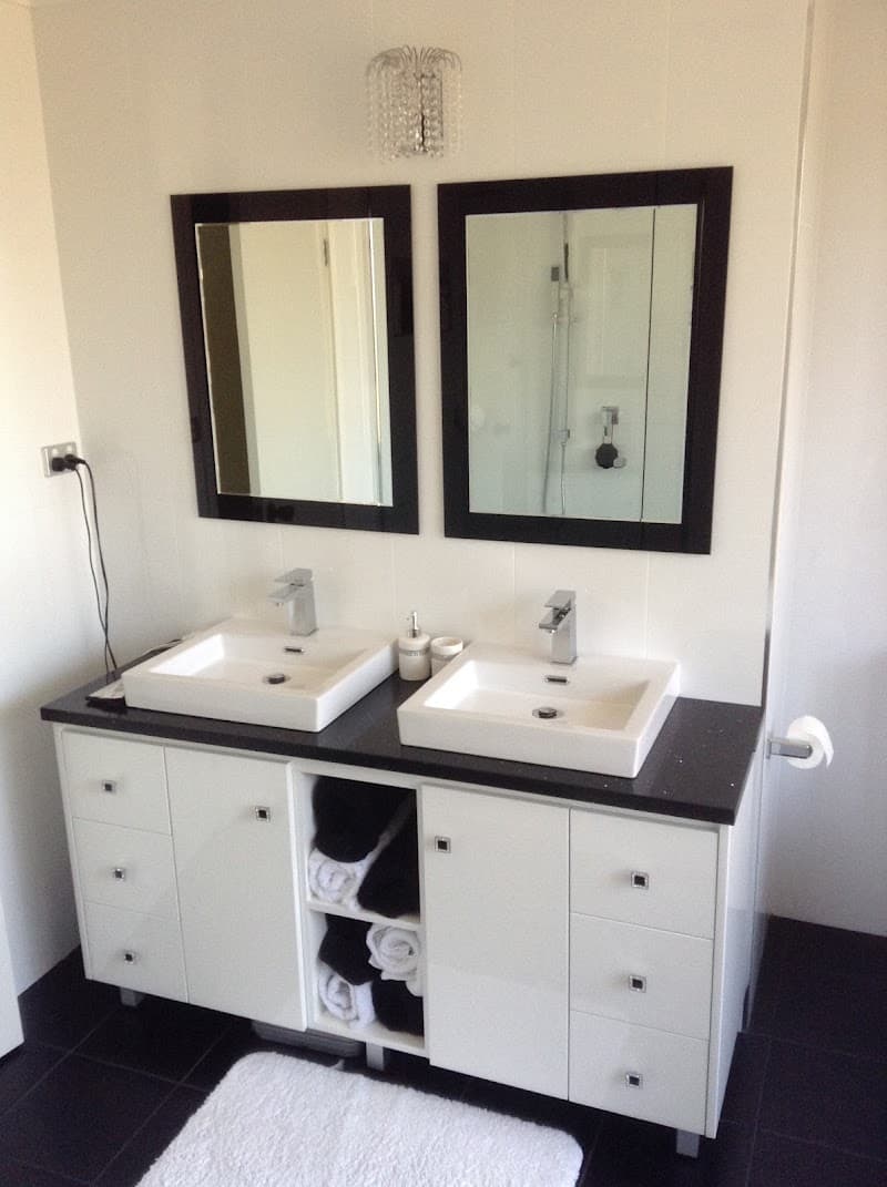 Whale Bathrooms bathroom renovation work in South Penrith