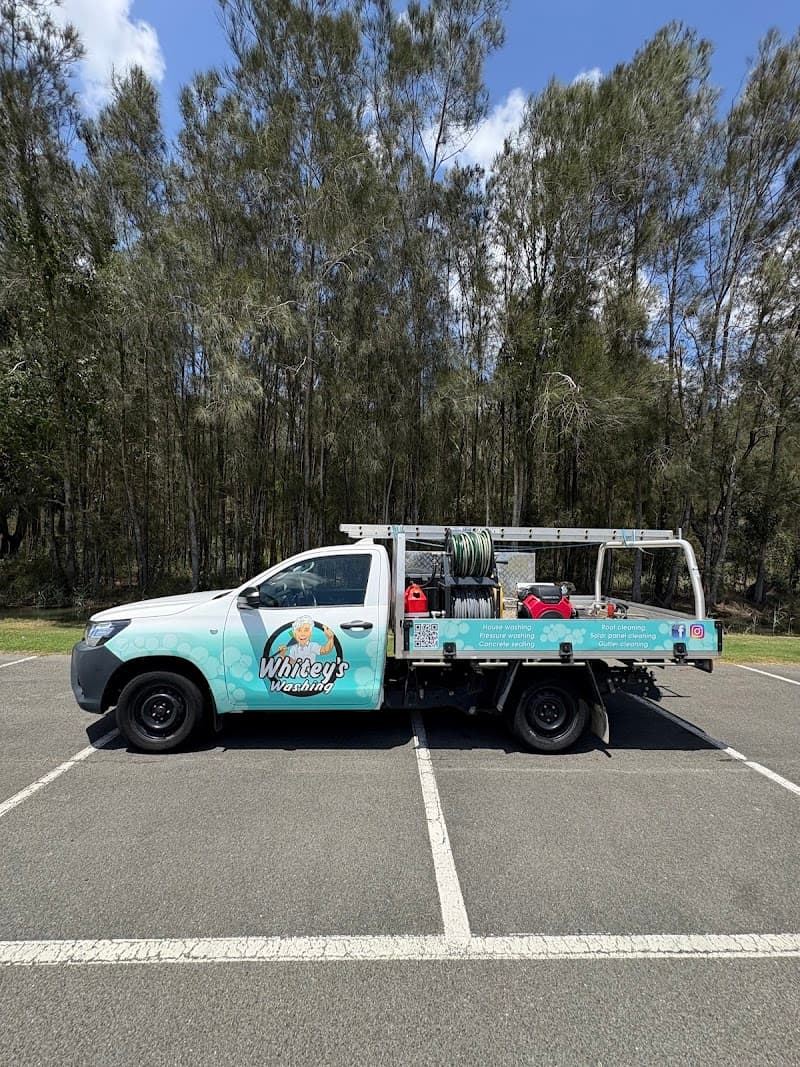 Whitey’s Washing pressure washing work in Maroochydore