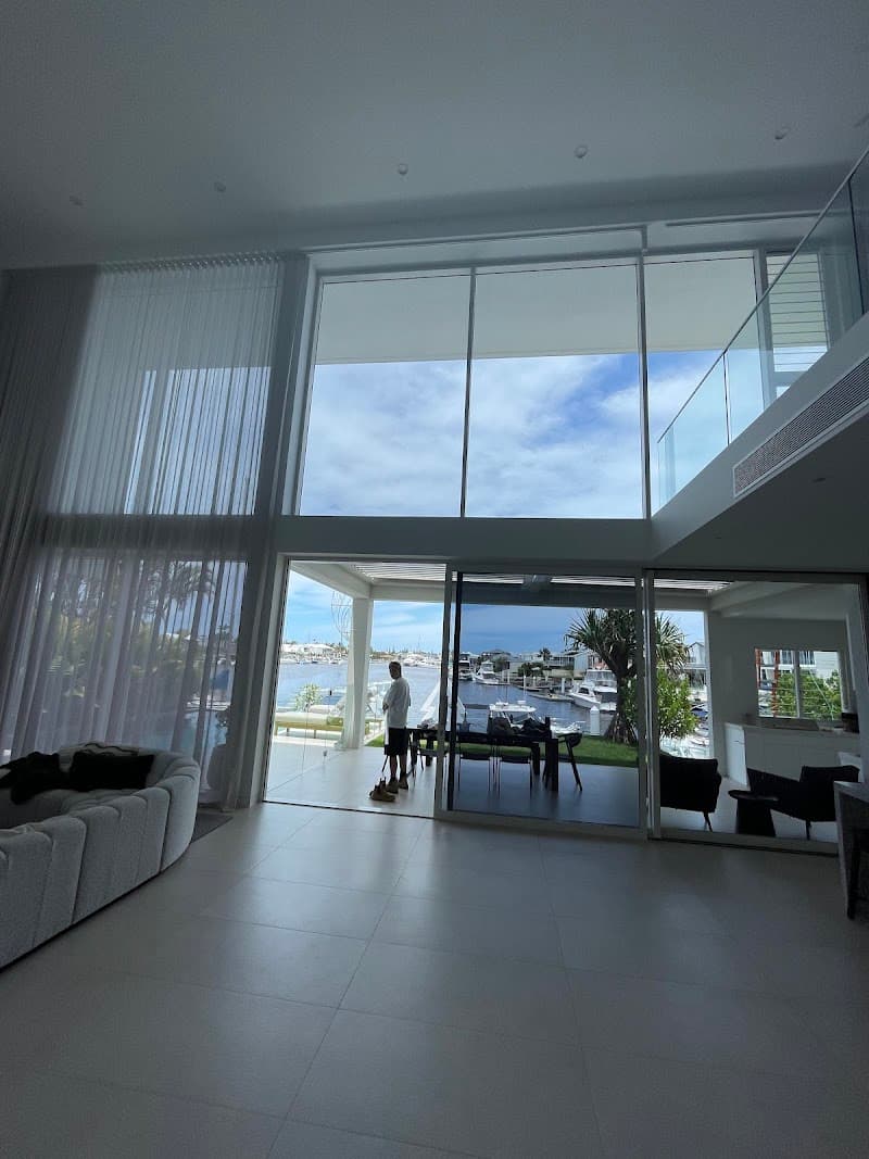 Whitey’s Washing pressure washing work in Maroochydore