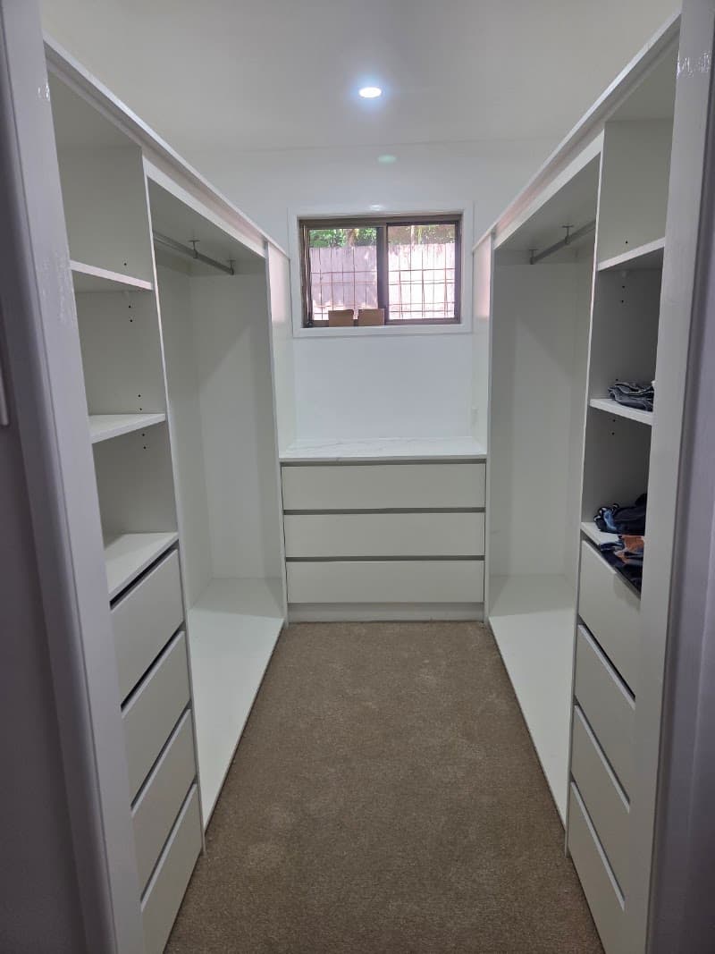 Whitsunday Cabinet Industries carpentry work in Slade Point