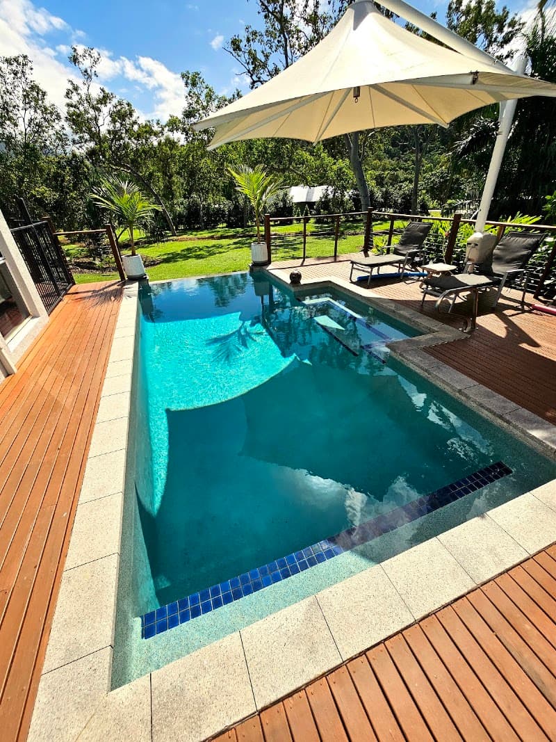 Whitsunday Pool Technician pool maintenance work in Cannonvale