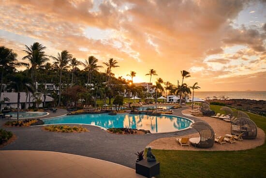 Whitsunday Pool Technician pool maintenance work in Cannonvale