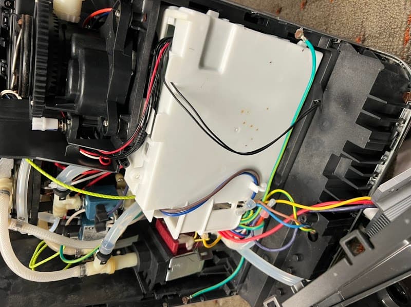 Wholesale Appliance Supplies appliance repair work in Bennetts Green