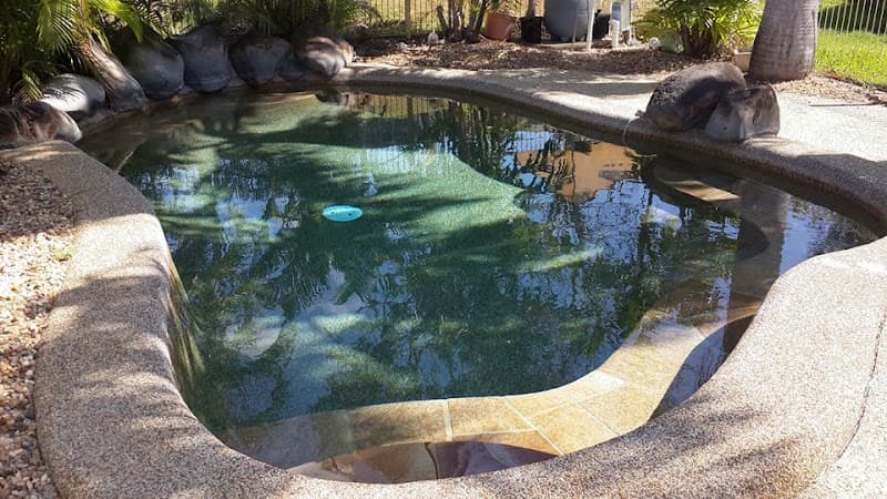 Willows Pool Shop pool maintenance work in Thuringowa Central