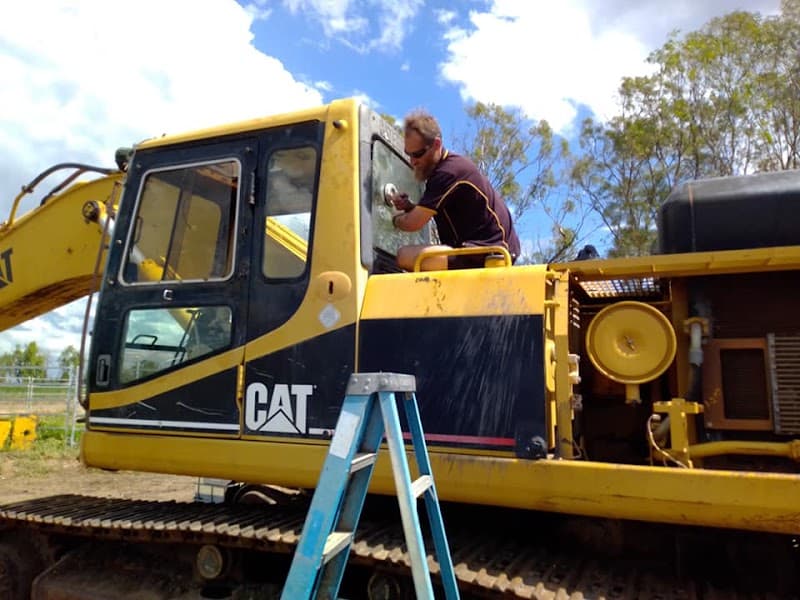 Windscreen Professionals glass & glazier work in South Toowoomba