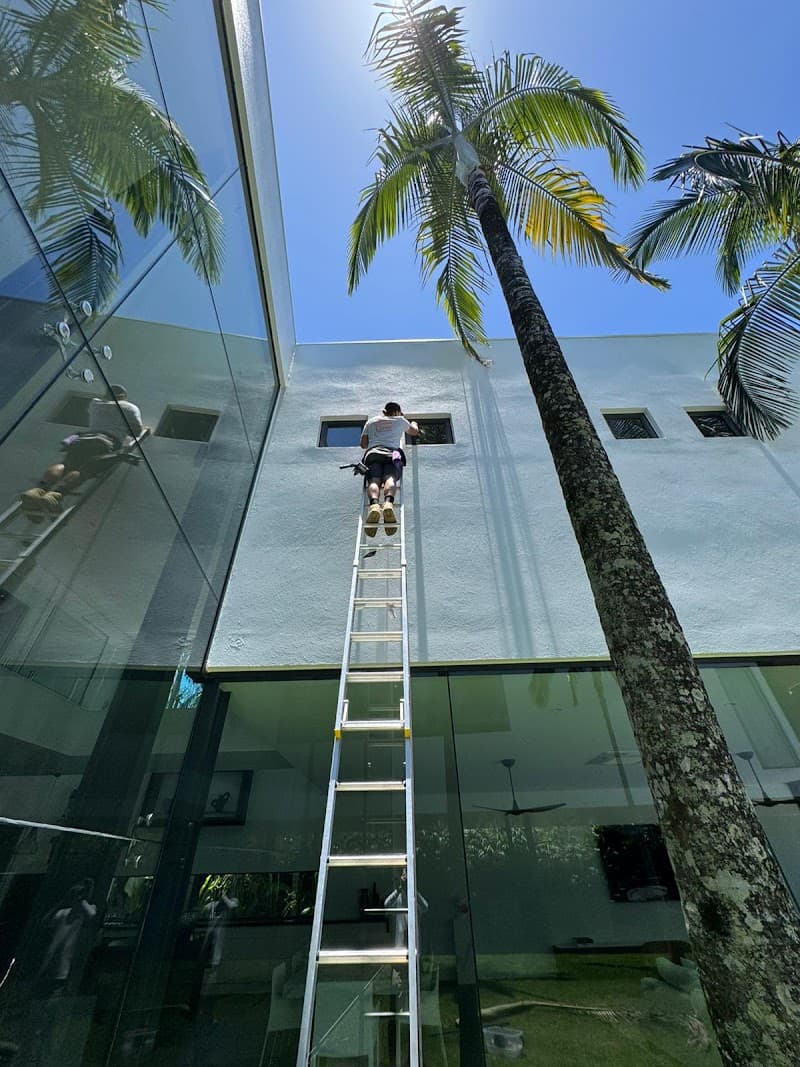 Wish You Were Clear Window Cleaning gutter cleaning work in Kewarra Beach