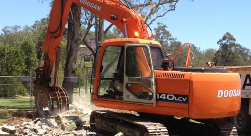 WMA Demolition asbestos removal work in North Booval
