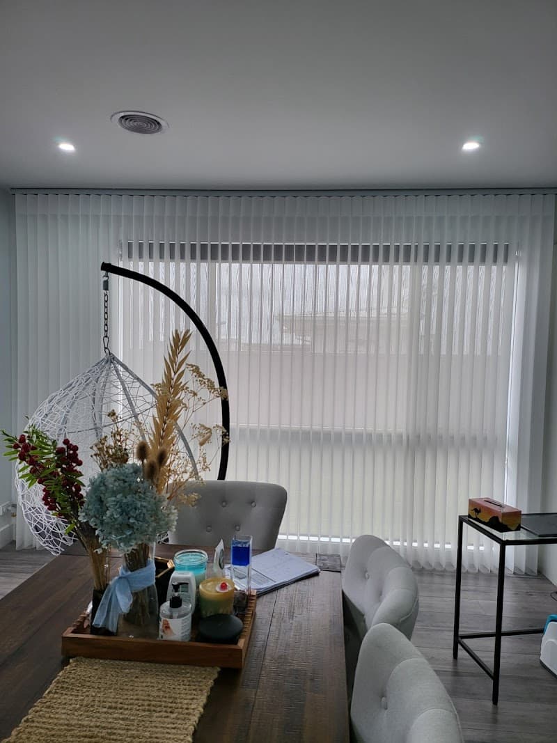 World Blinds ACT curtains & blinds work in Mitchell