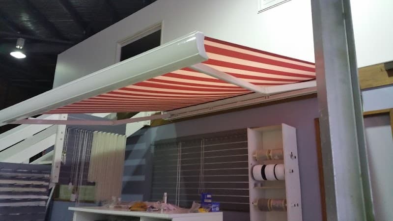 World blinds Queensland curtains & blinds work in Strathpine