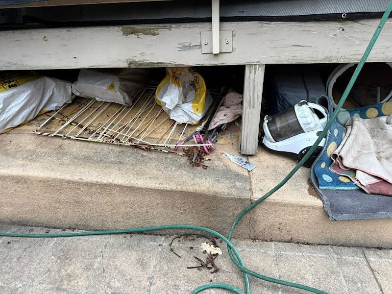 WRIGHT WAY RUBBISH REMOVAL rubbish removal work in Phillip