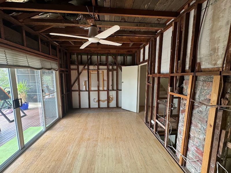 X-Demolition Pty Ltd & Asbestos Removal Sydney asbestos removal work in Condell Park