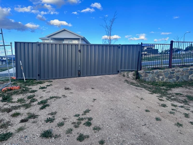 Yard To Yard Fencing fencing work in Burra