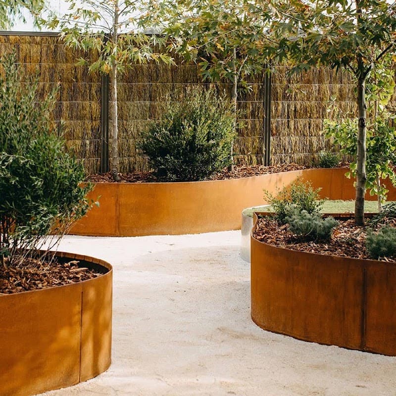 Yardner landscaping work in Adelaide