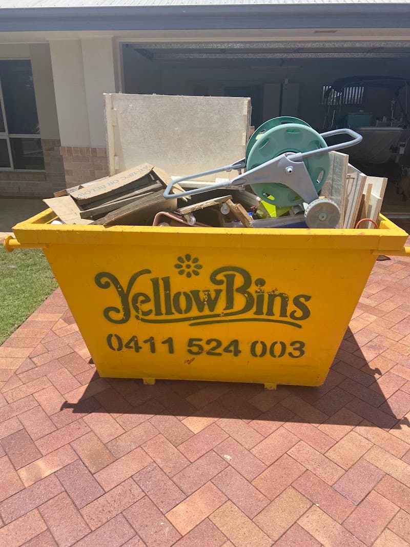 Yellow Skip Bins Wide Bay rubbish removal work in Dundowran