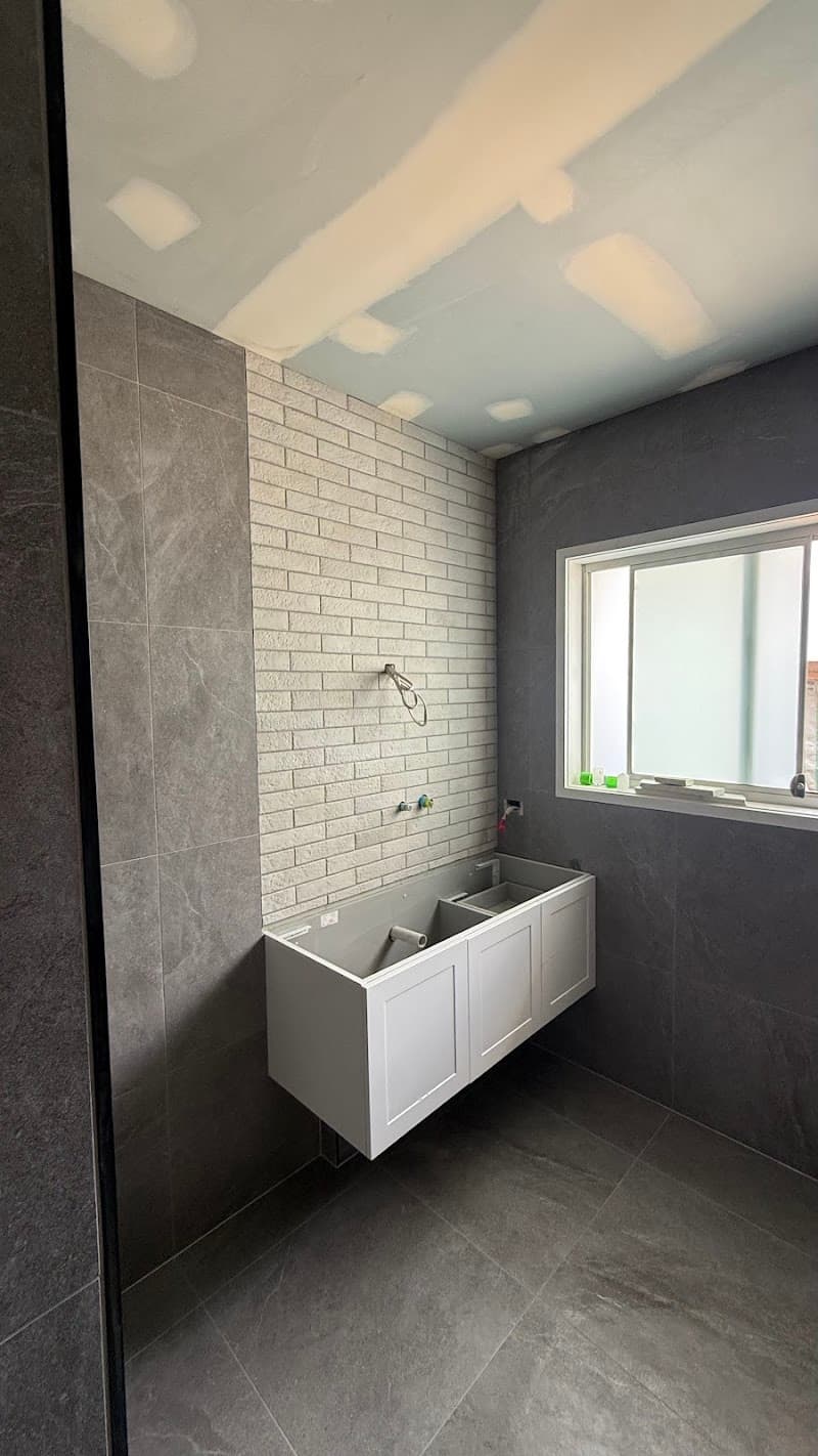 YK waterproofing&tiling tiling work in Springwood