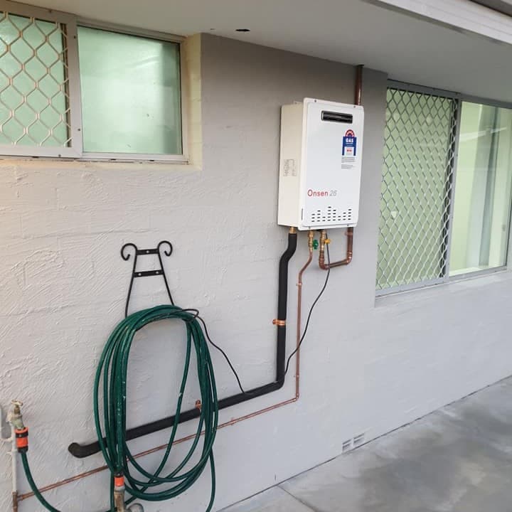 Your Personal Plumber Pty Ltd plumber work in East Rockingham
