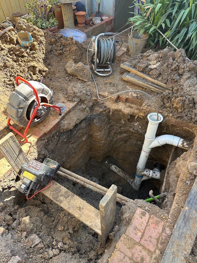 Your Pro Plumber - Blocked Drain & Emergency Plumber | Melbourne plumber work in Carlton