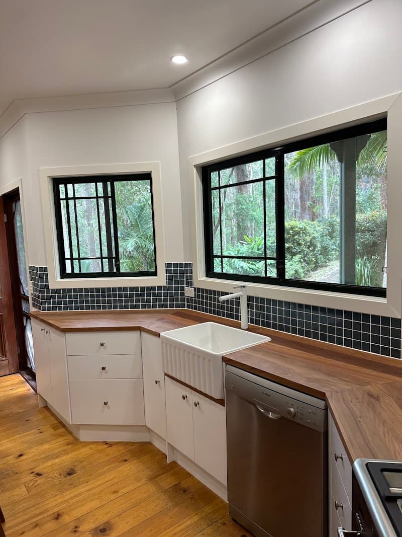 Zero 21 Fit-Outs & Joinery kitchen renovation work in Molendinar