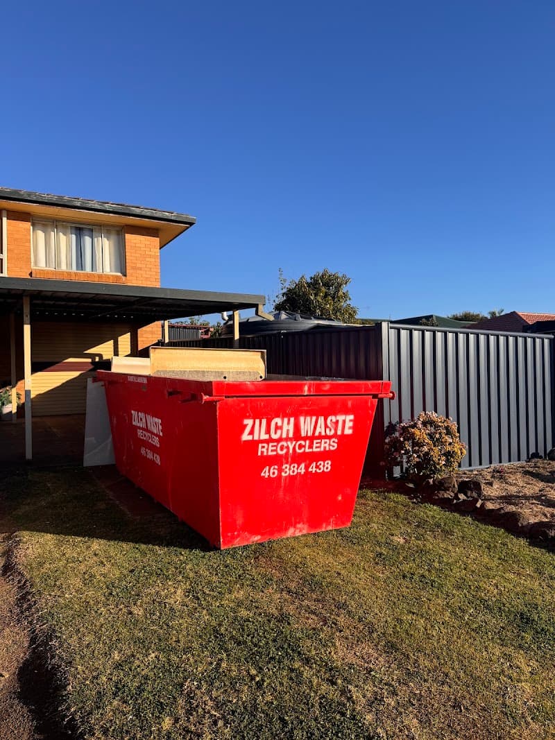 Zilch Waste Recyclers rubbish removal work in Harlaxton