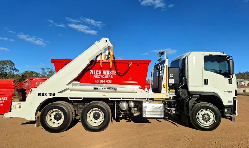 Zilch Waste Skip Bins rubbish removal work in Harlaxton