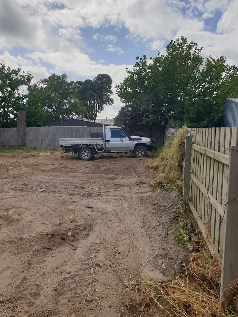 Zilla Demolition Excavation & Site Services demolition work in Frankston
