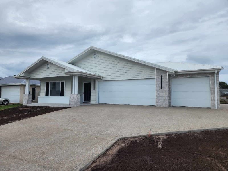 ZJM Garage Doors - Hervey Bay garage doors work in Dundowran